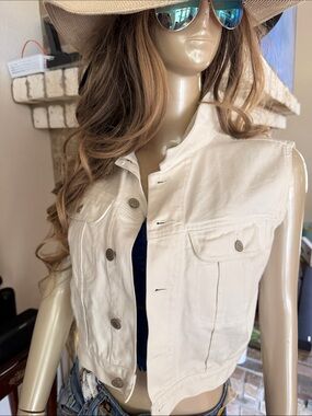 GAP White Denim Sleeveless Vest